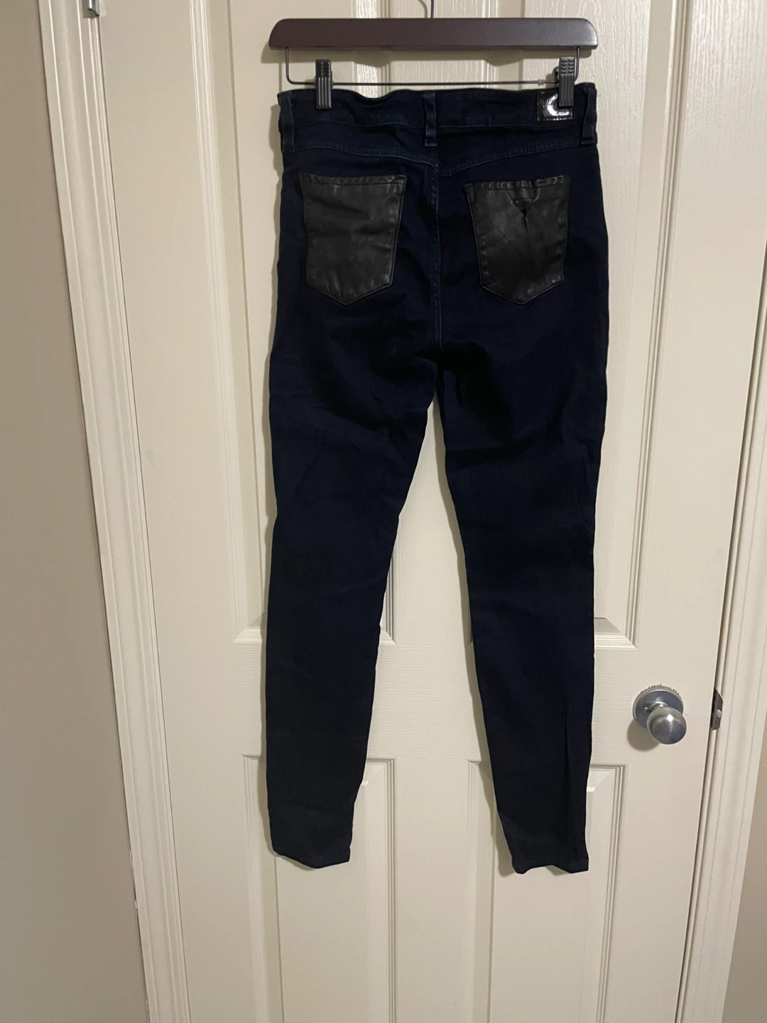 Guess Black Jeans - Size 29 - photo 2