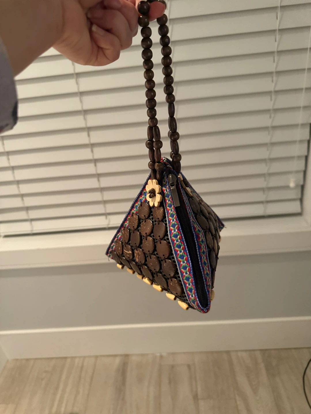 Unique Beaded Pyramid Purse - photo 5