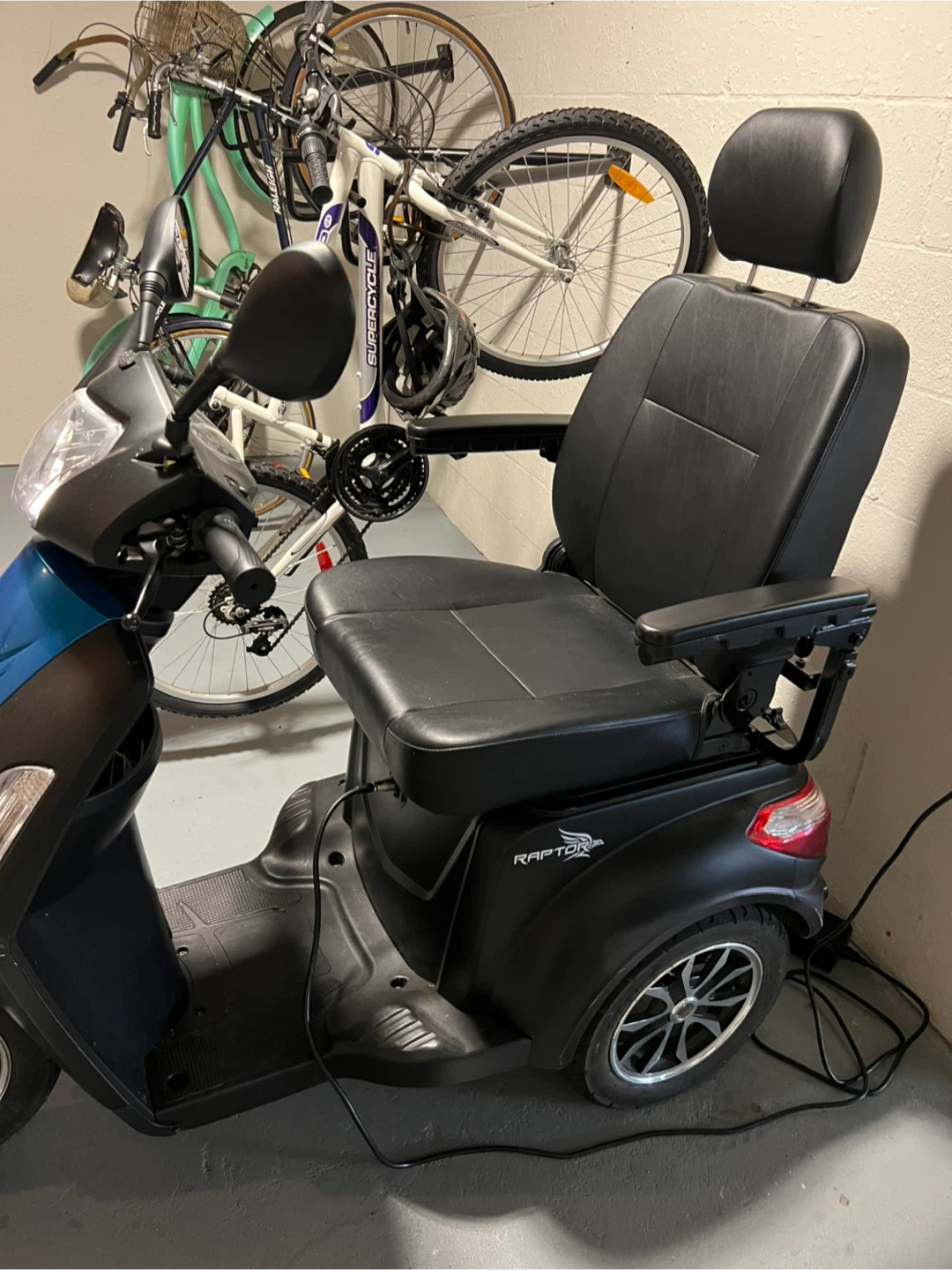 3 wheel Pride Raptor Mobility Scooter - Raptor - photo 3