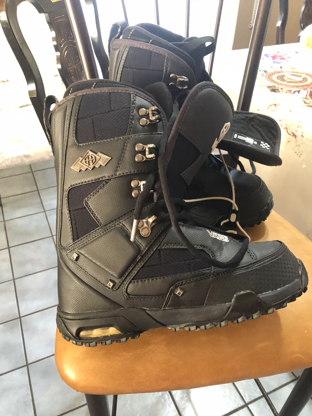 Vans BFB Snowboard Boots - US 9 - photo 4