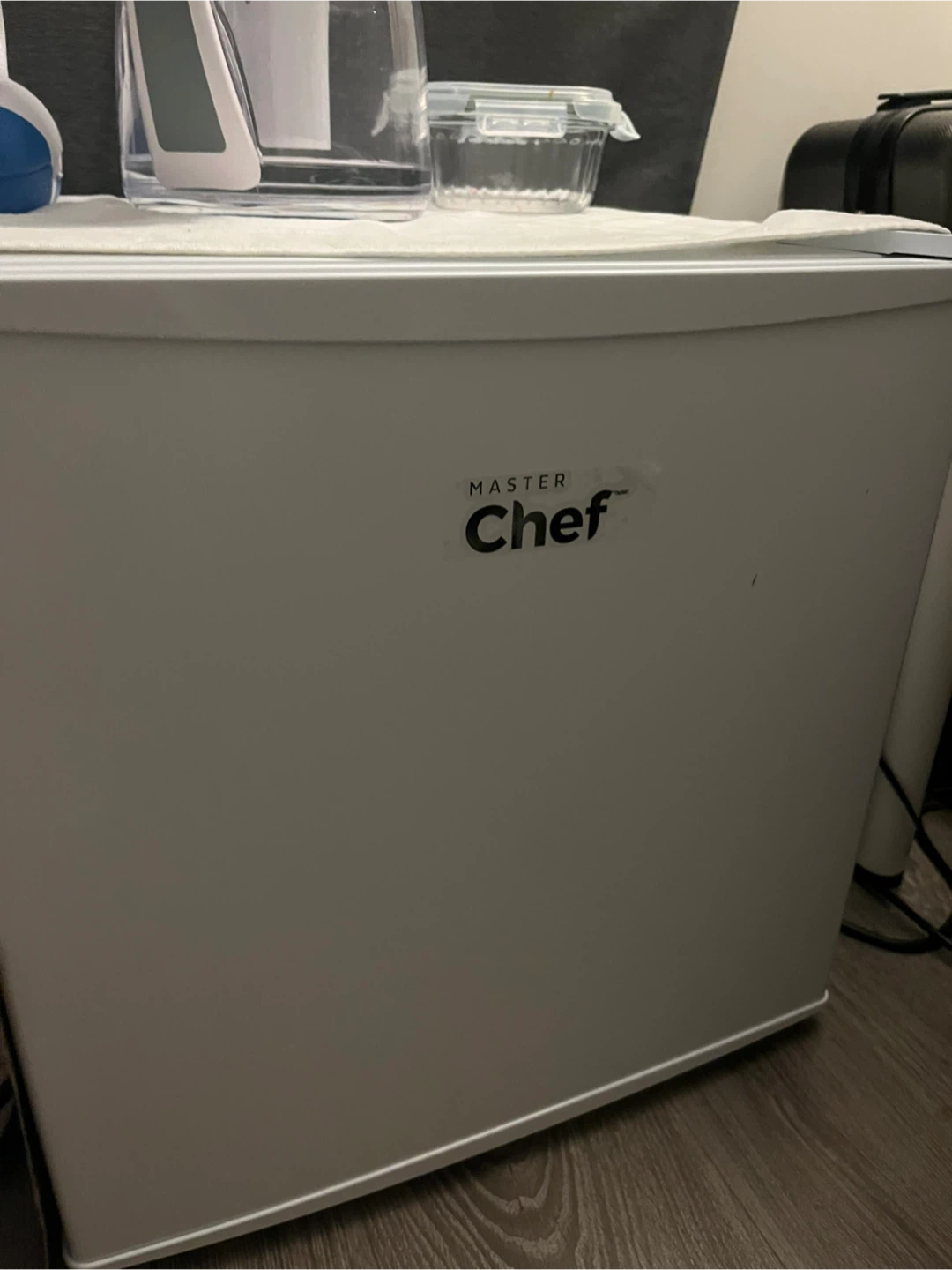 Master Chef Mini Fridge - White