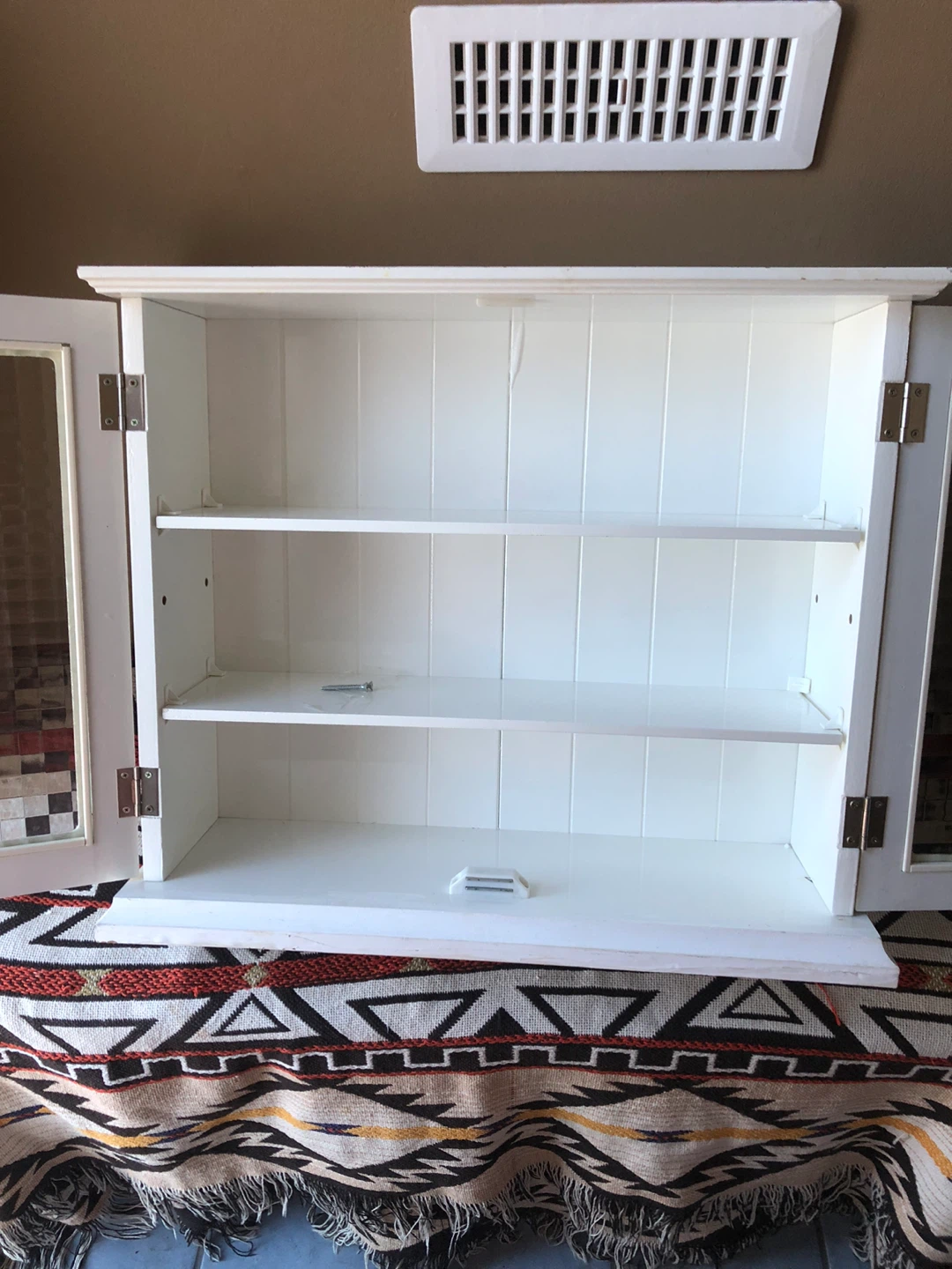 White Wall-Mounted Bathroom Cabinet - photo 2