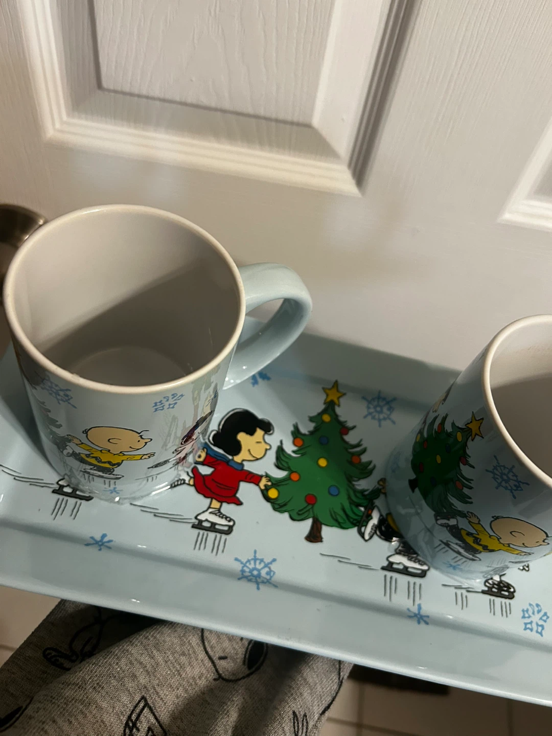 Peanuts Christmas Mug and Tray Set - photo 4