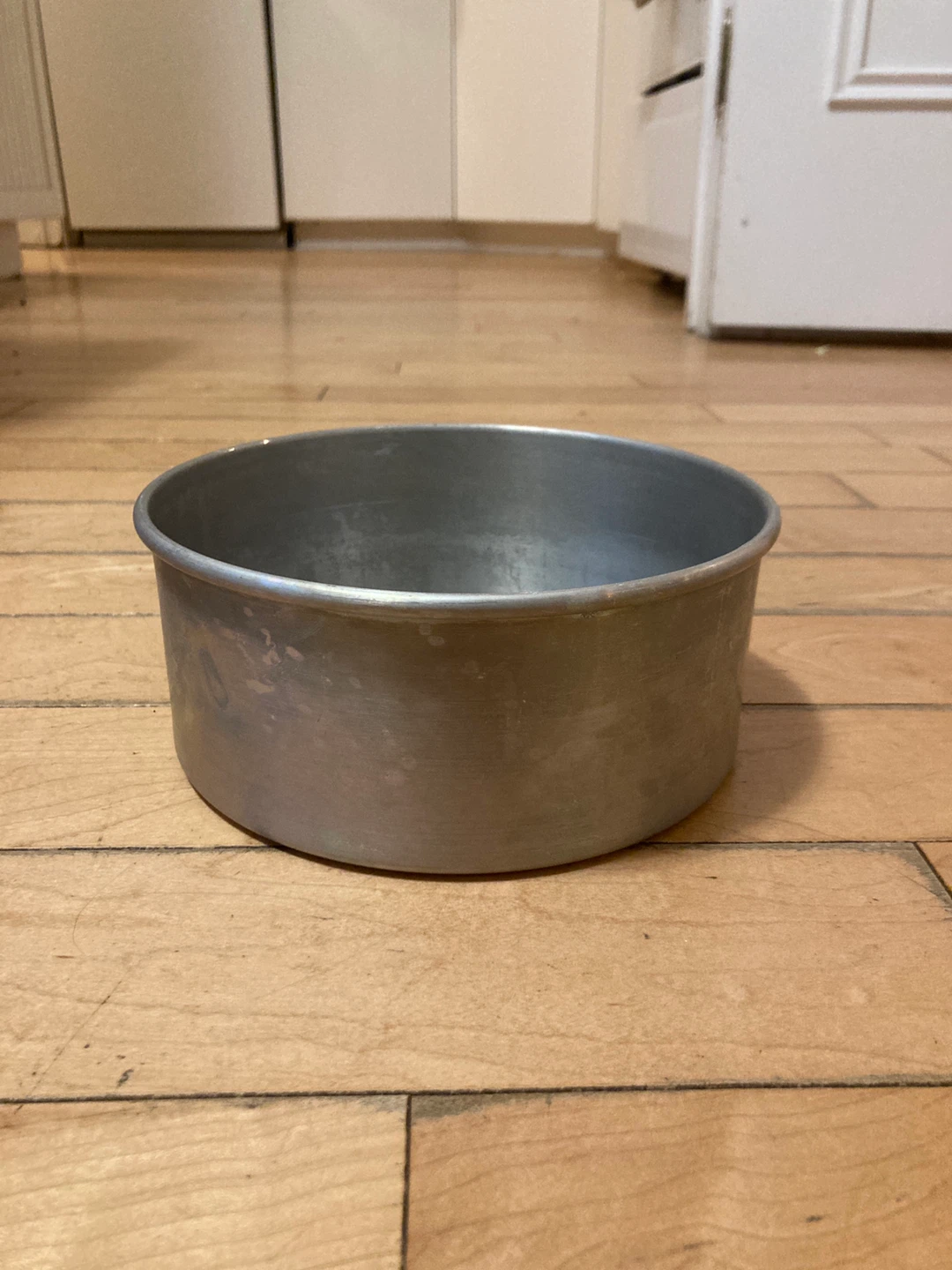 7’ Crown Cookware Supreme Cake Pan