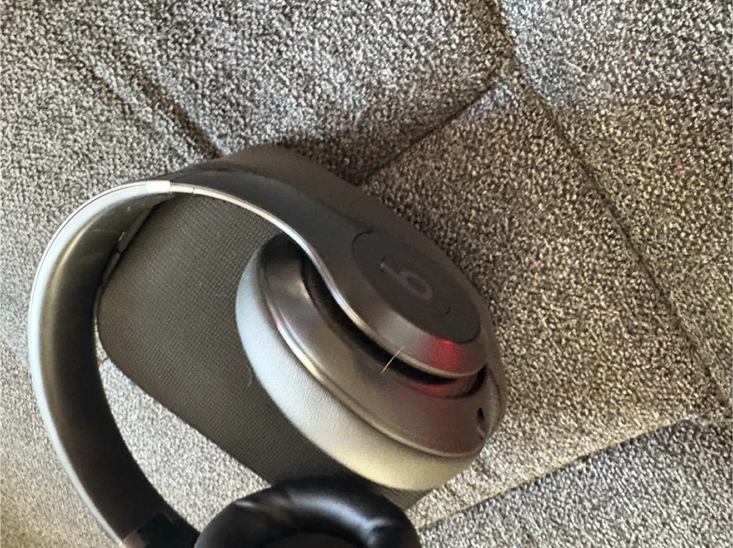 Beats Studio3 Wireless Headphones - Black