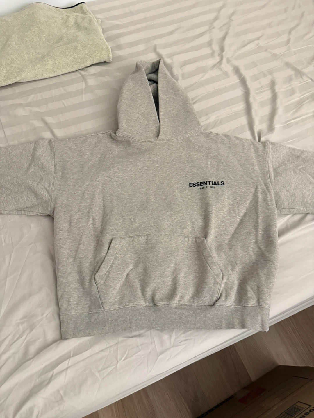 Essentials Fear of God Hoodie