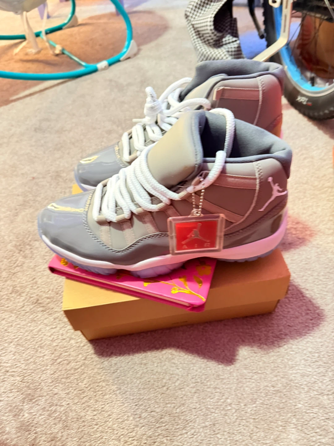 Air Jordan 11 Retro Cool Grey - photo 2