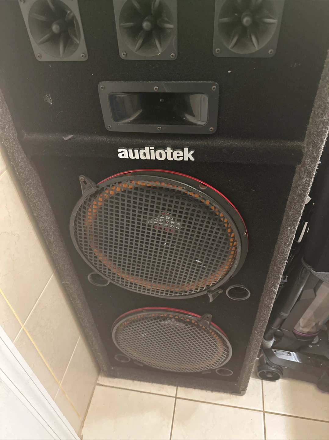 Audiotek PA Speaker 2 18 inch’s - photo 3
