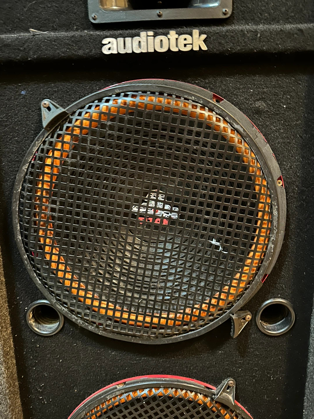 Audiotek PA Speaker 2 18 inch’s - photo 2
