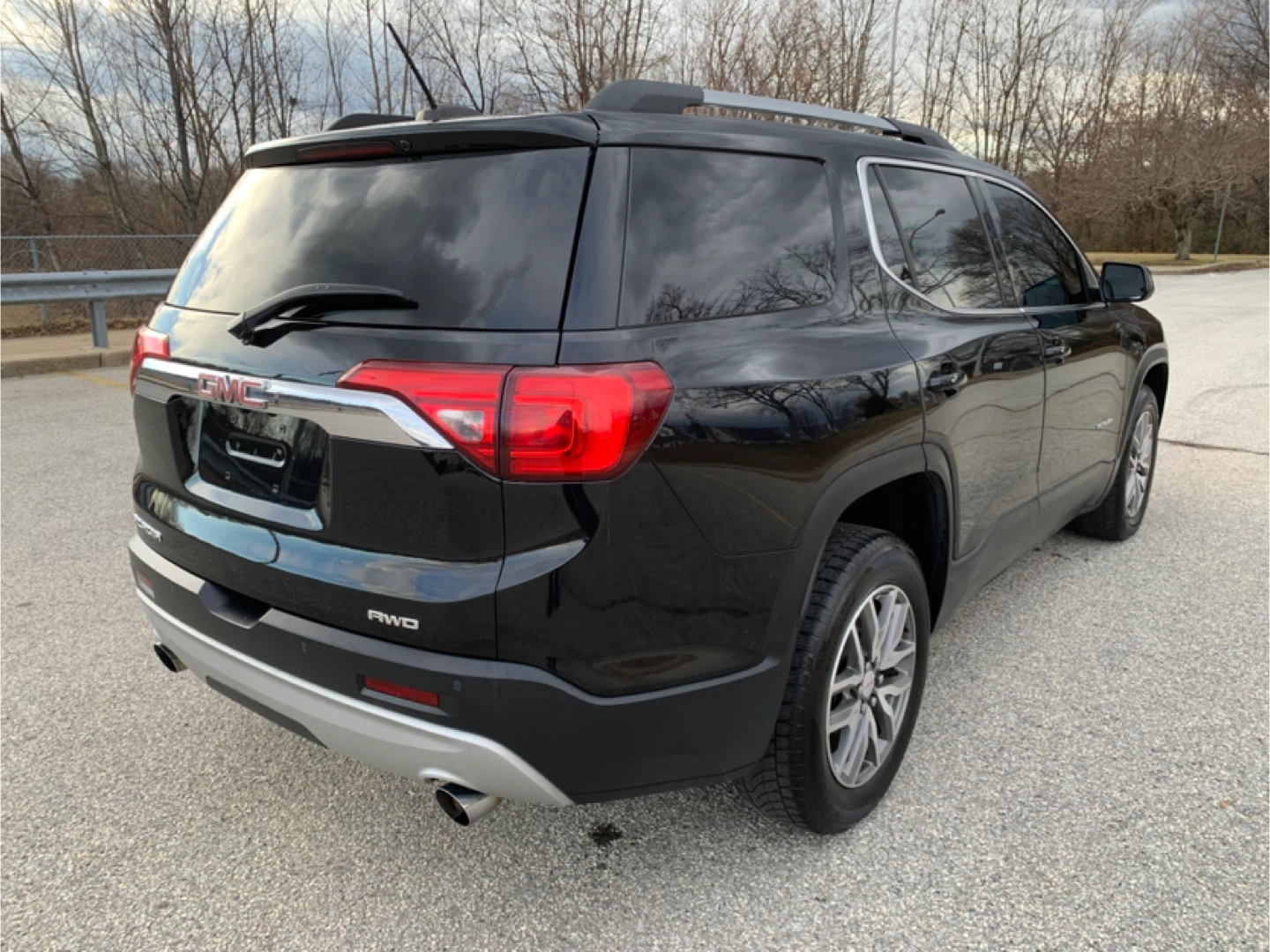 2017 GMC ACADIA SLE-2 - photo 4