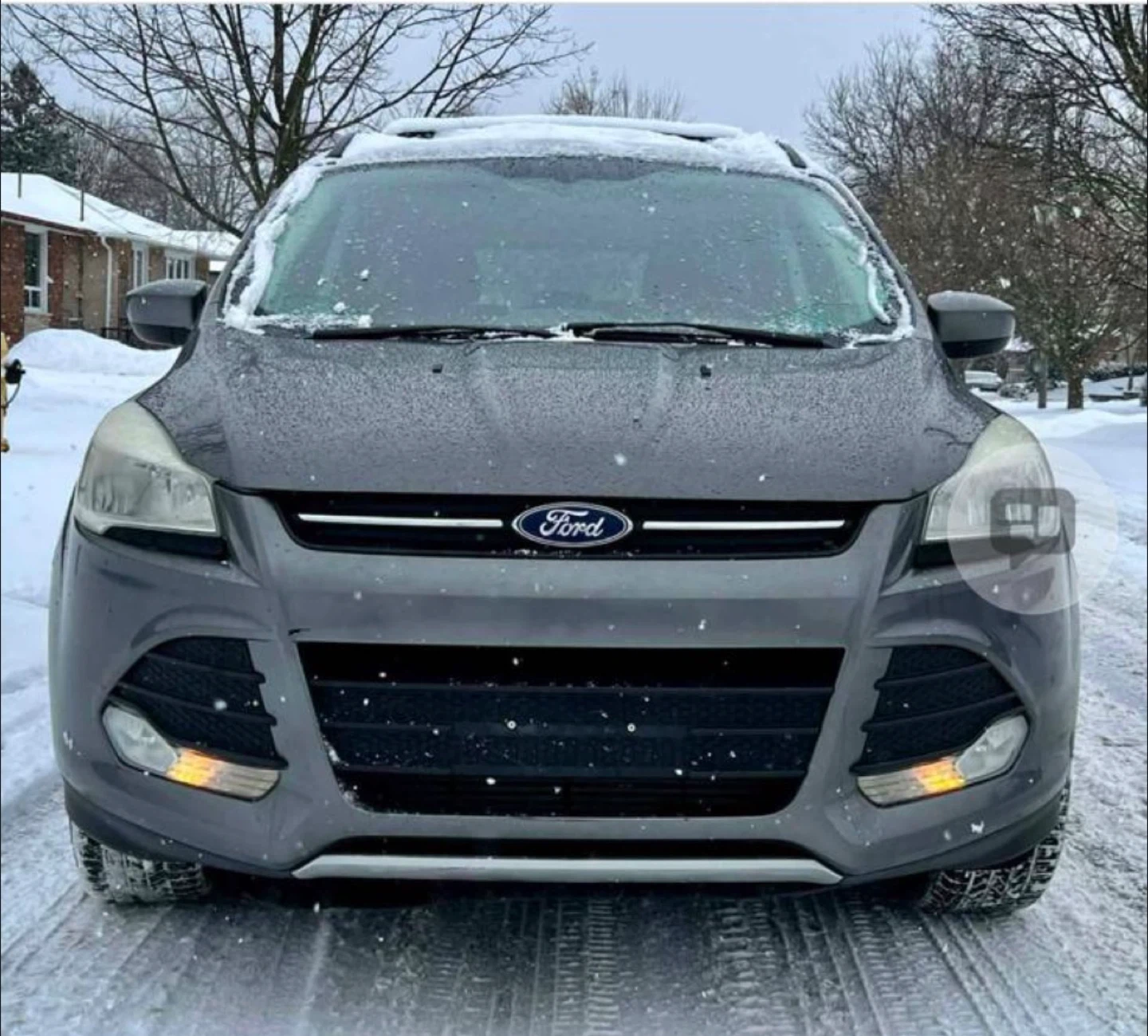 Ford Escape SUV - Gray