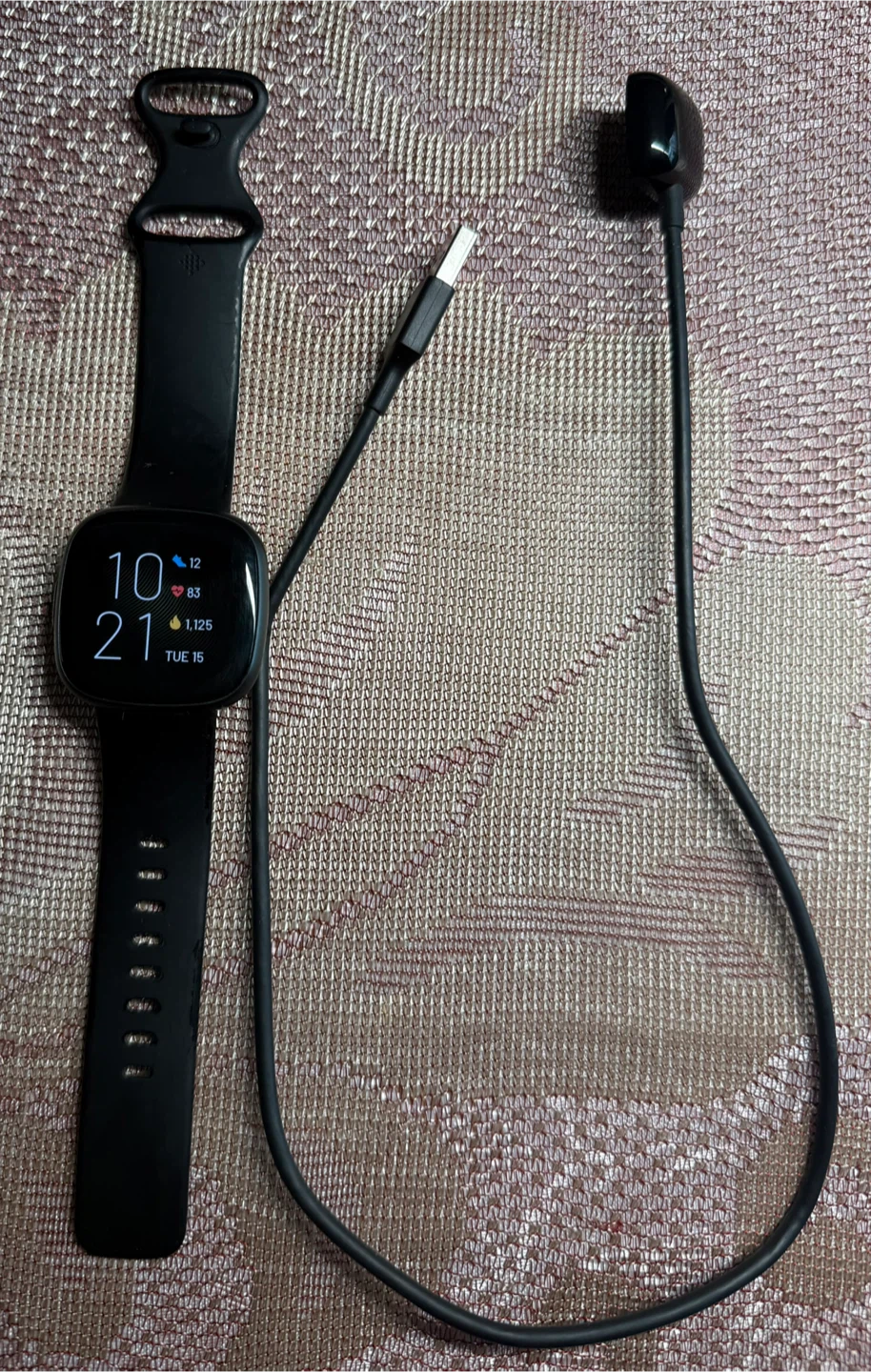 Fitbit Versa 4 Black/Graphite Smartwatch