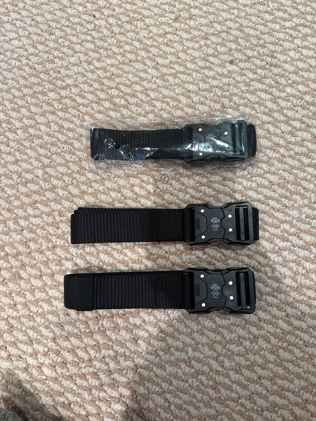 3x Grip6 Black Belts