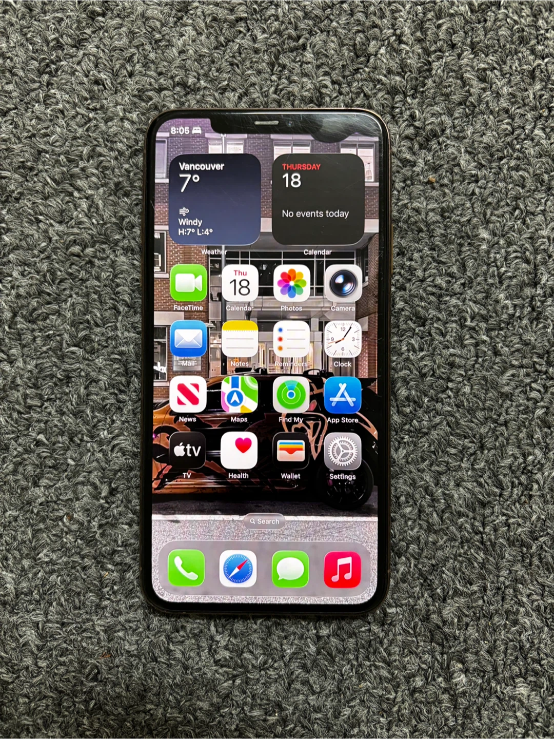 Cracked iPhone 11 Pro - Gold - photo 3