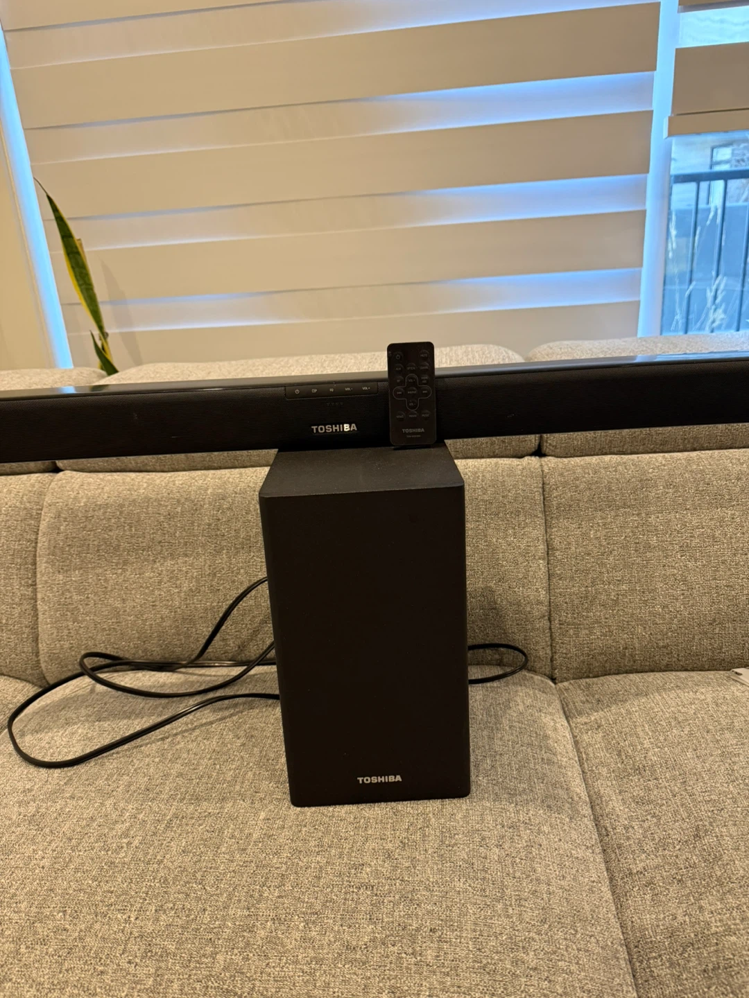 Toshiba Soundbar with Subwoofer - photo 2