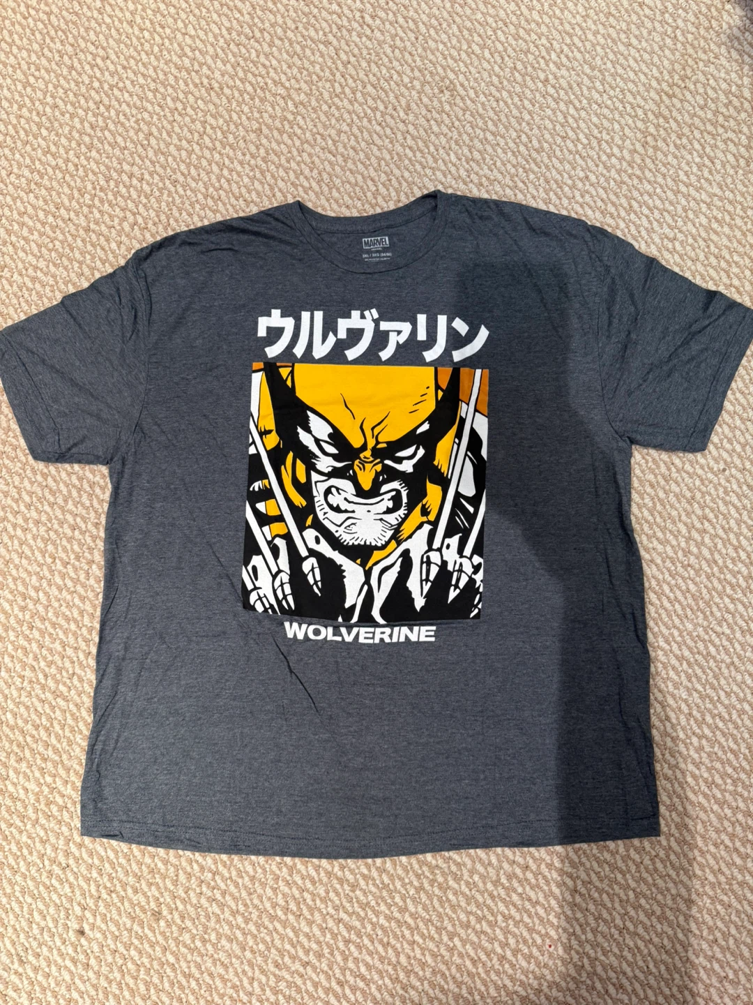 Marvel Wolverine T-Shirts & Figure - photo 3
