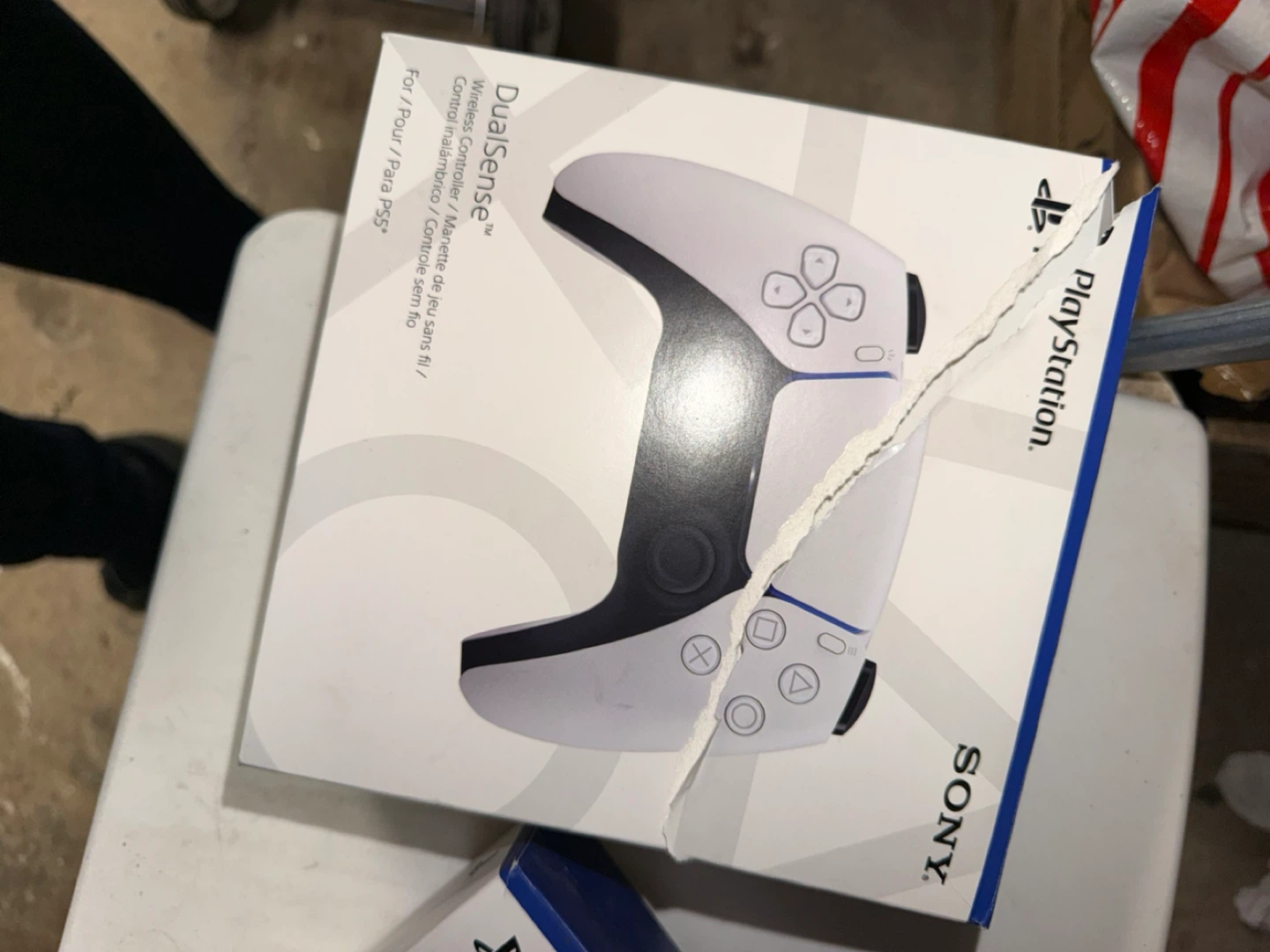 Sony PlayStation 5 DualSense Wireless Controller - photo 2
