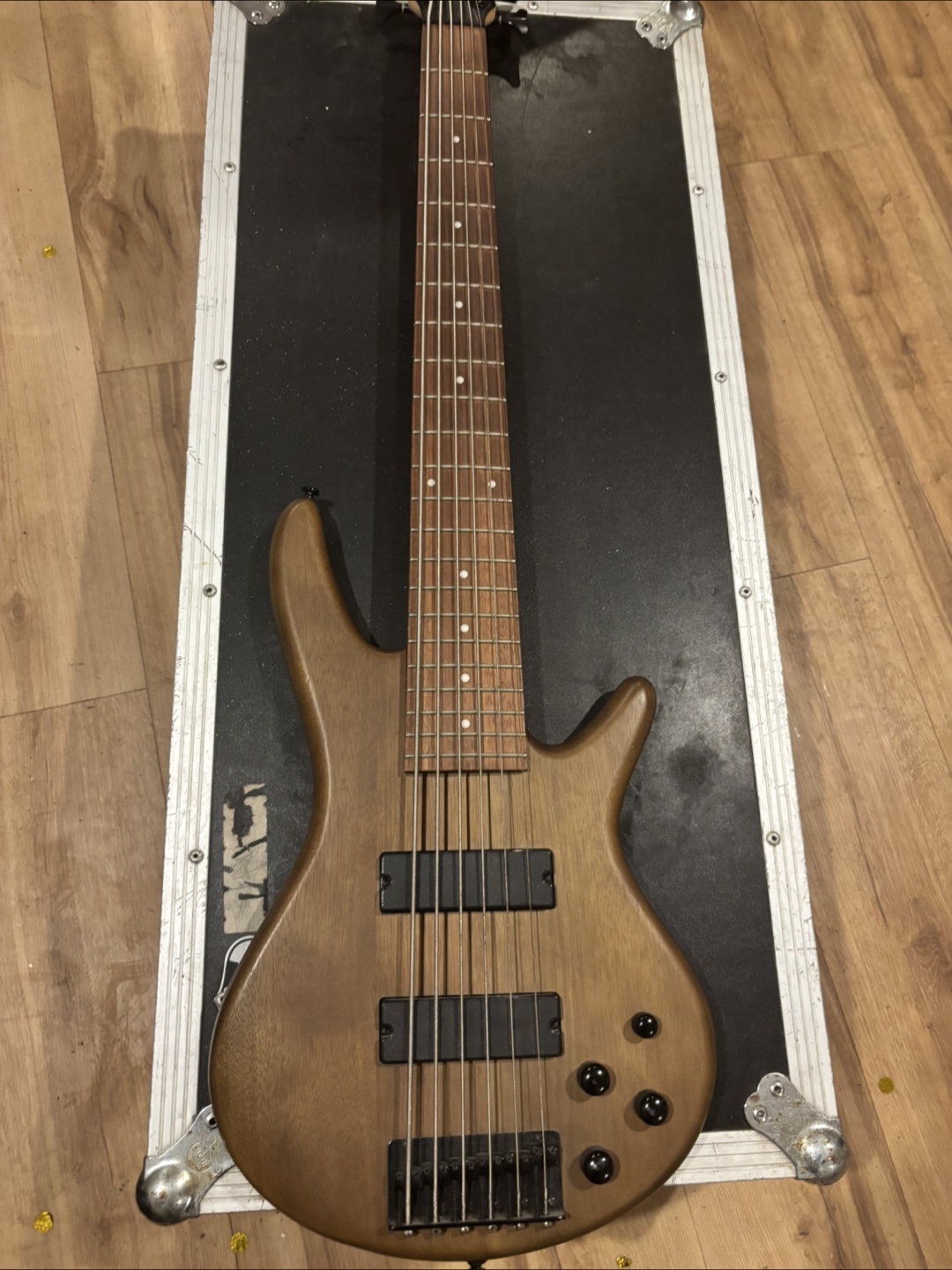 Ibanez Soundgear Bass Guitar - photo 3
