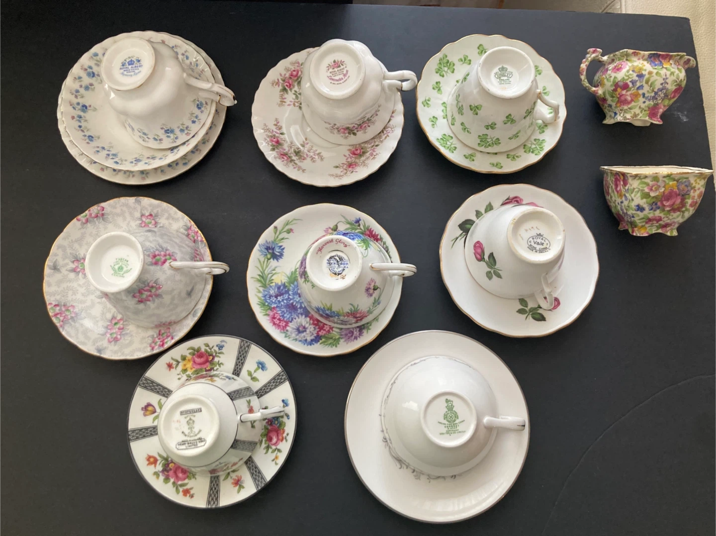 Vintage 8 Teacups & Saucers - photo 5