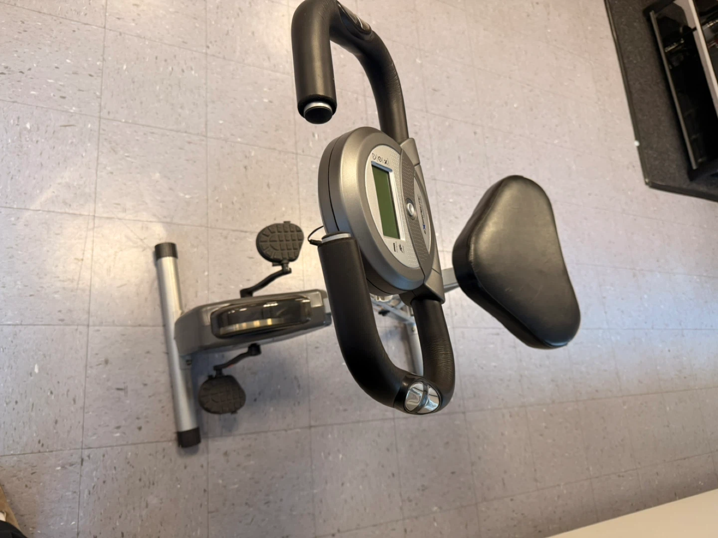 Exerpeutic Folding Magnetic Upright Exercise Bike