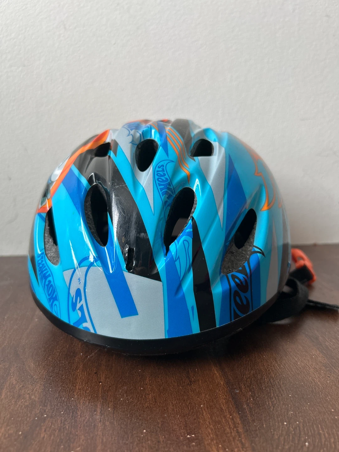 Hot Wheels Kids Helmet - Great Condition!