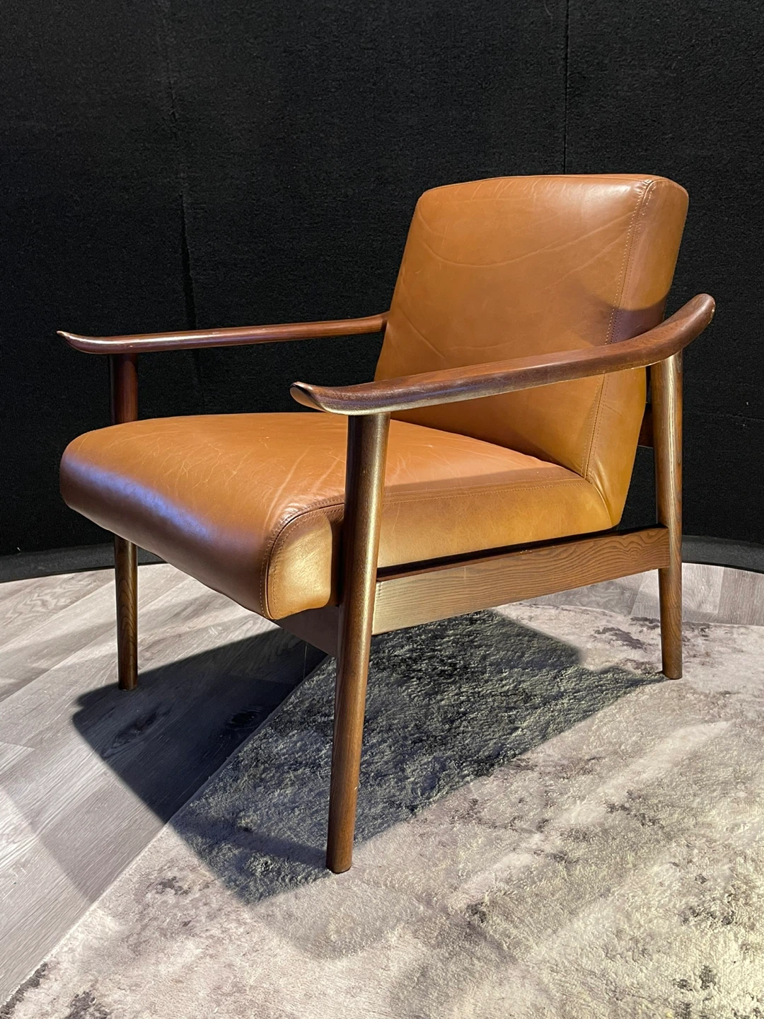 MCM 100%  Leather & Teak  Beautiful Chair