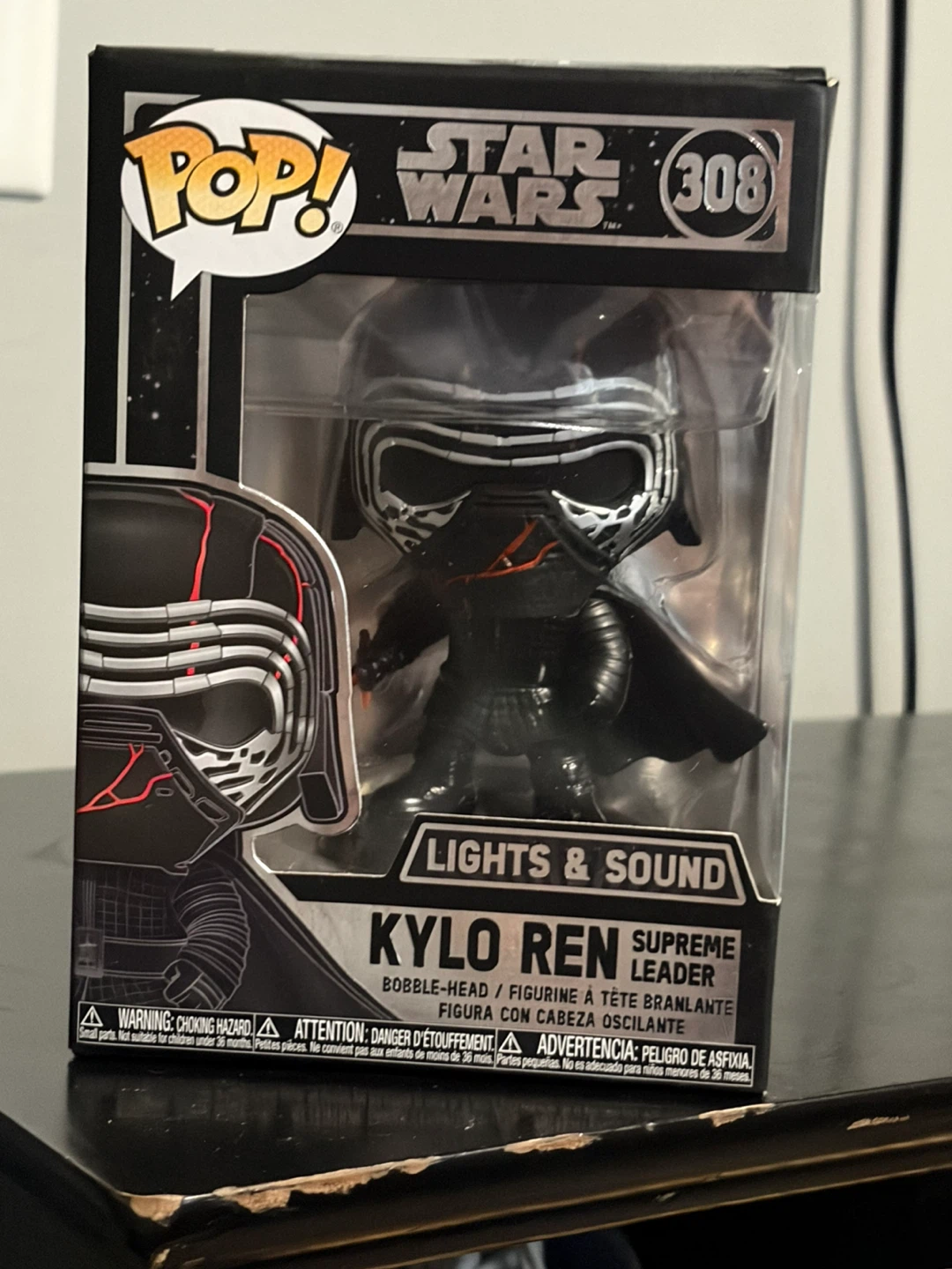 Star Wars POP! Kylo Ren Supreme Leader #308