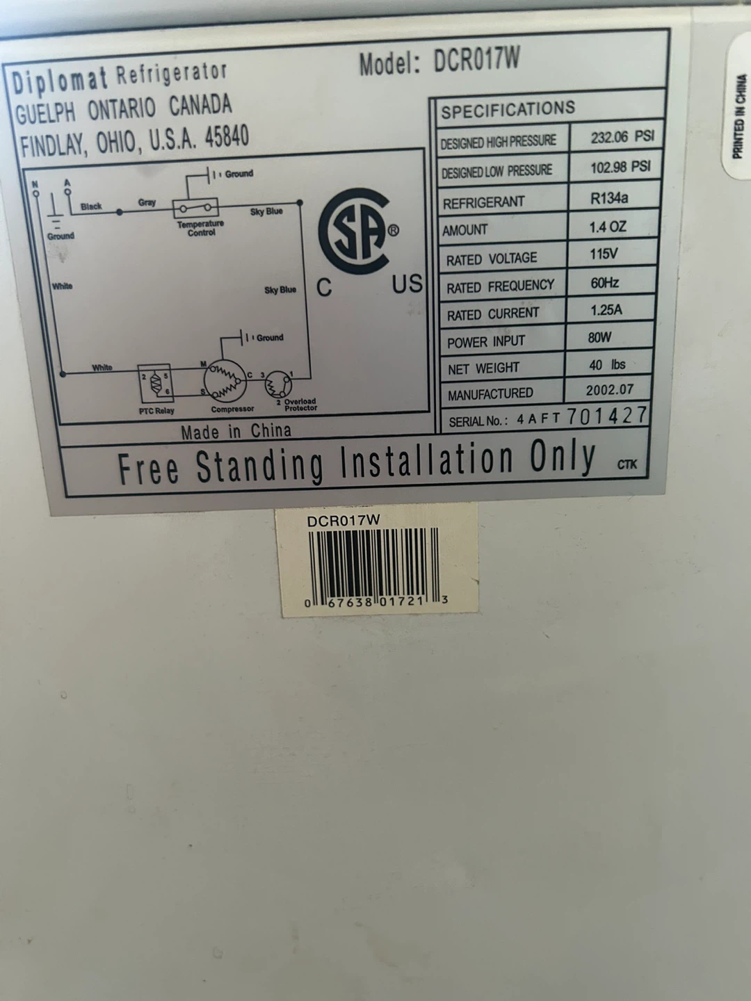 Diplomat DCR017W White Mini Refrigerator - photo 5