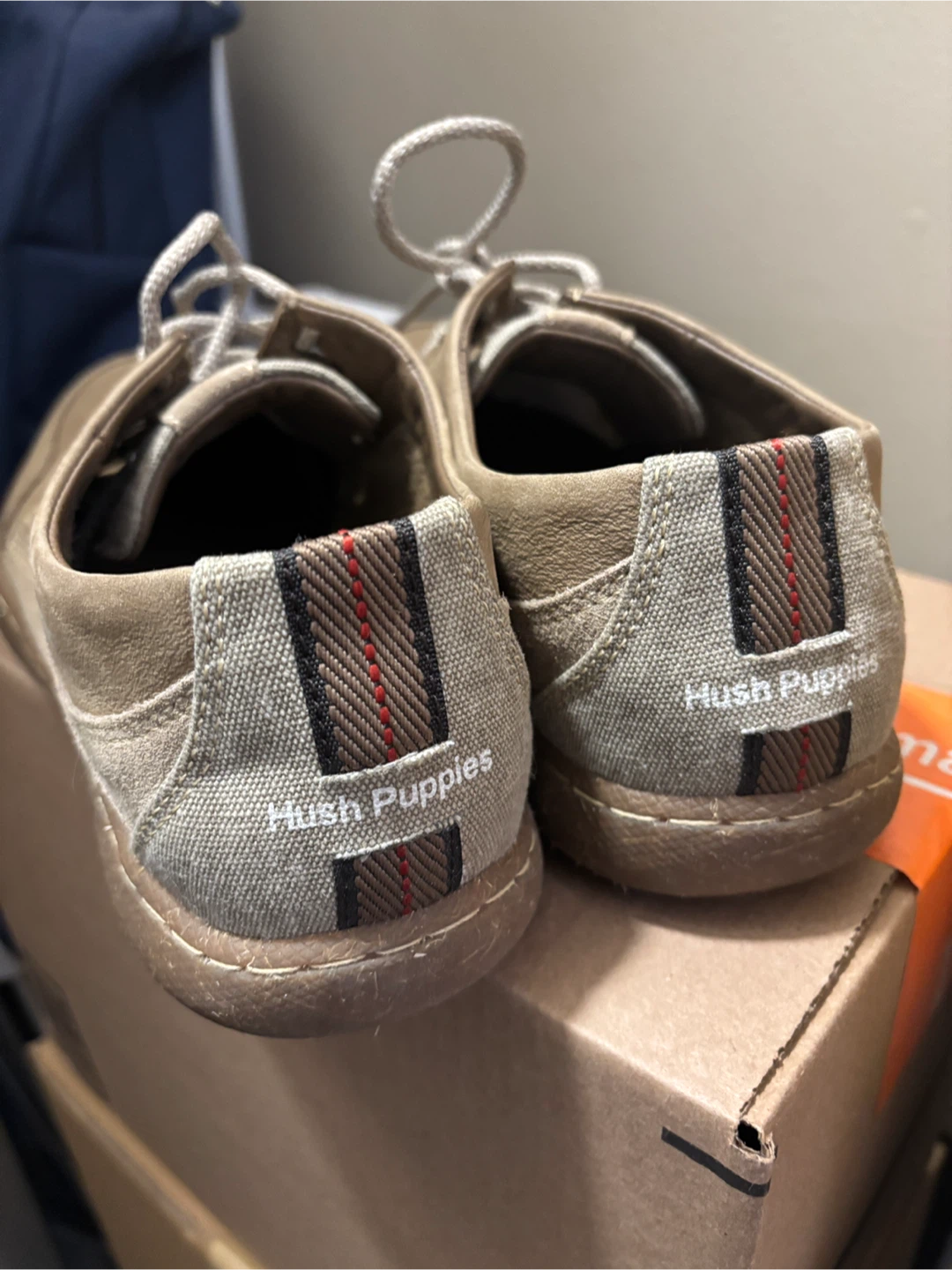 Hush Puppies Oxford Shoes - Size 9
