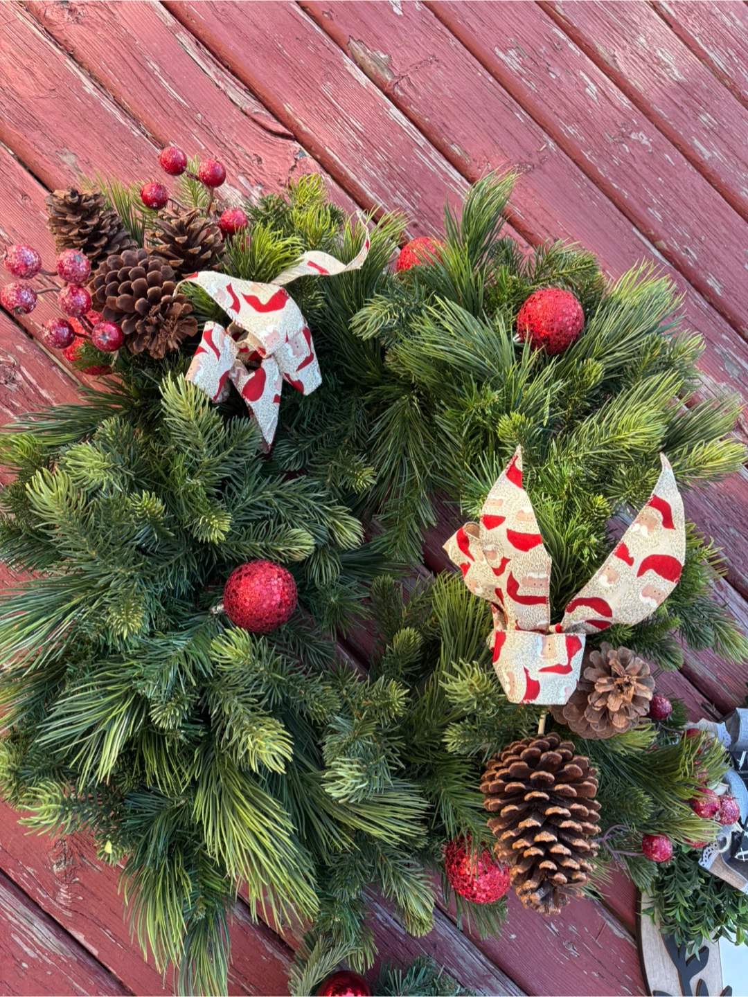 Christmas Wreaths & Welcome Sign - photo 4