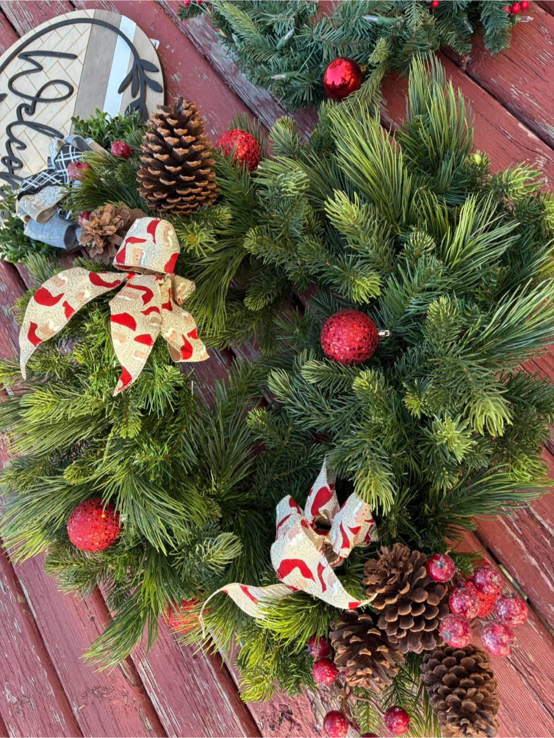 Christmas Wreaths & Welcome Sign - photo 5
