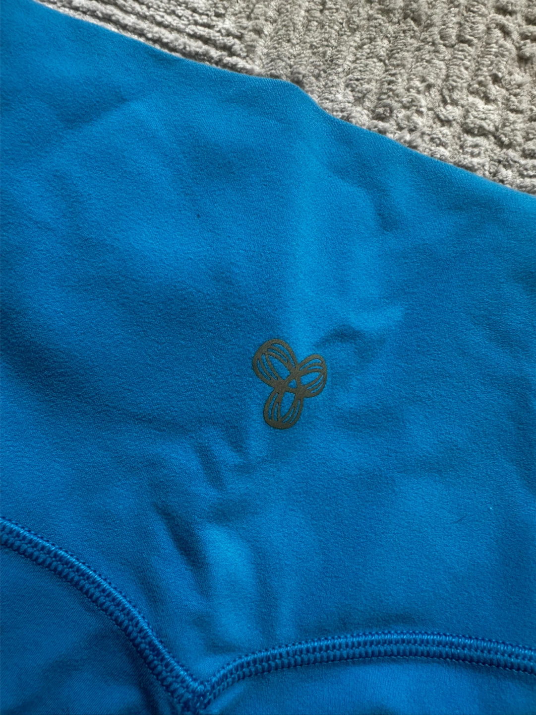 Aritzia Golden Bike Shorts - Size 10 - photo 3