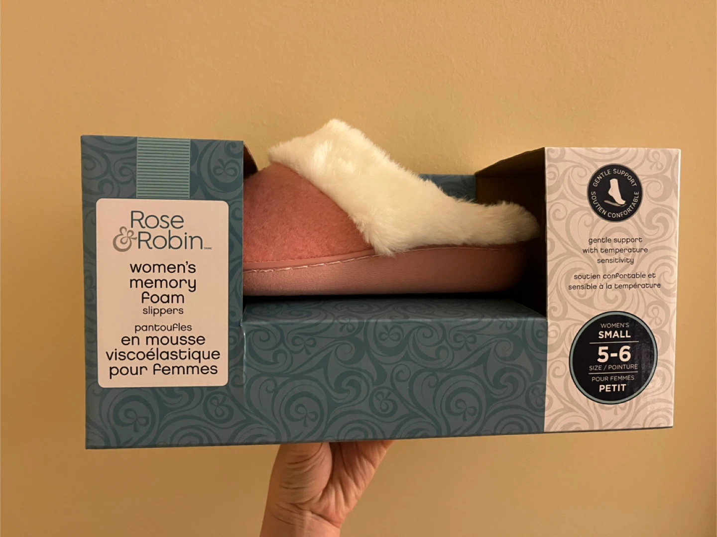 Rose & Robin Memory Foam Slippers 🥕