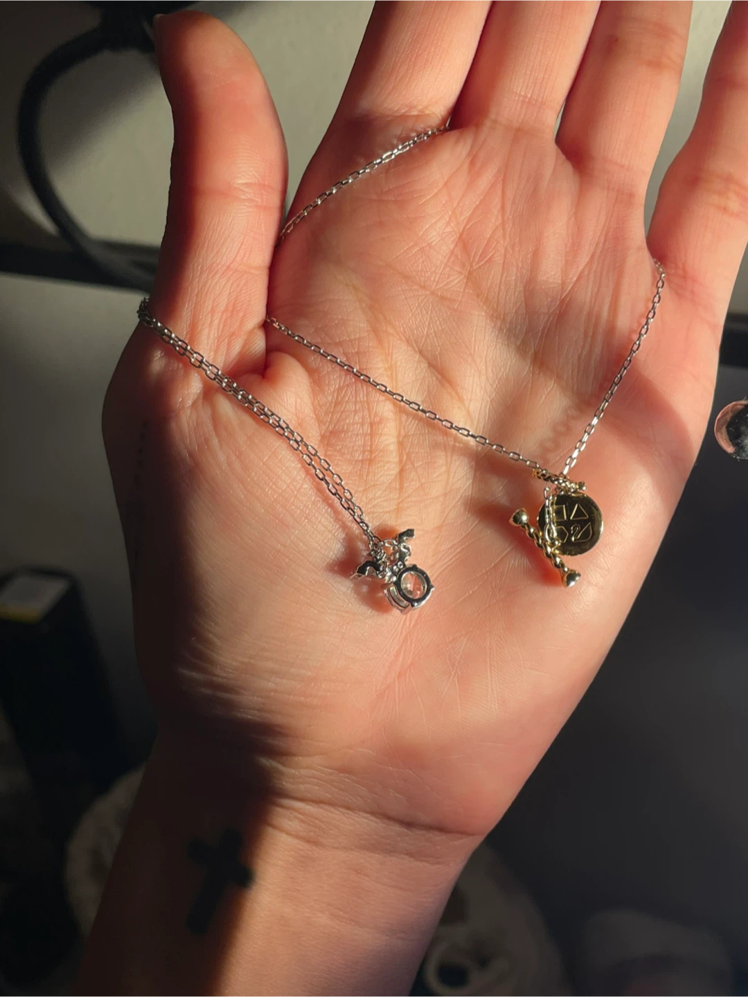 Silver Swarovski Taurus Zodiac Pendant Necklace - photo 2