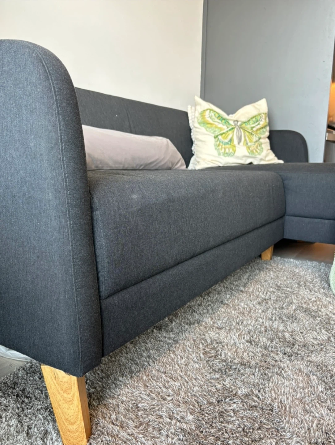 Dark Grey Sectional Sofa & Rugs - photo 2