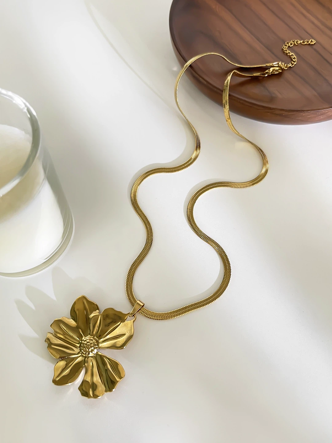 18K Gold Plated Golden Bloom Necklace - photo 2
