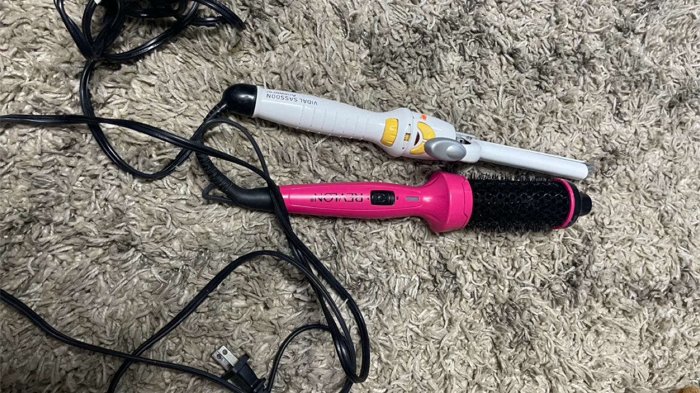 Revlon Hot Air Brush & Vidal Sassoon Curler