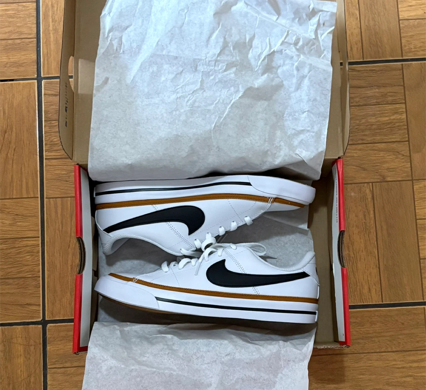 Nike Court Legacy Big Kids' Shoes - White/Desert Ochre