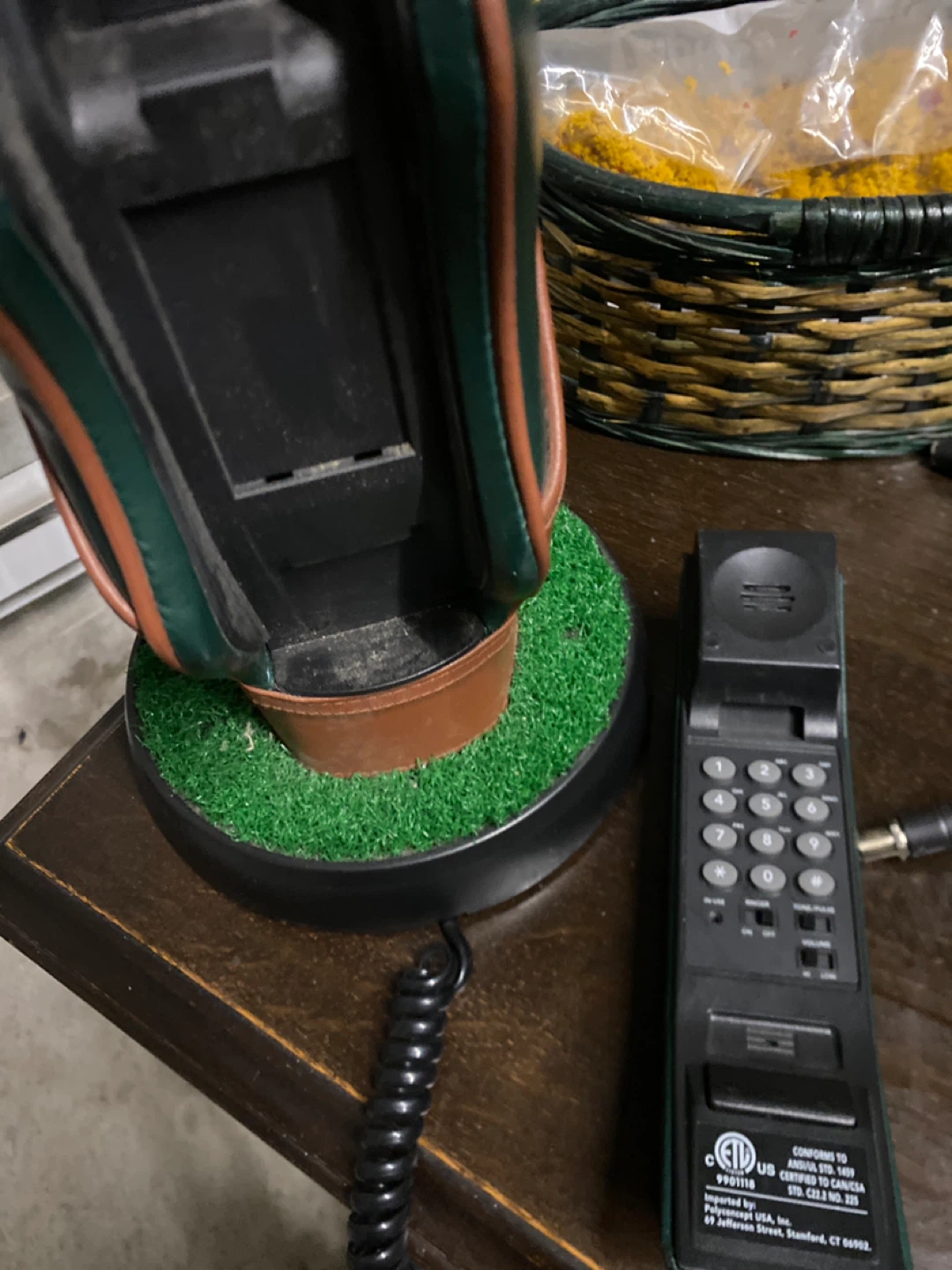 Vintage Golf Club Set telephone - photo 5