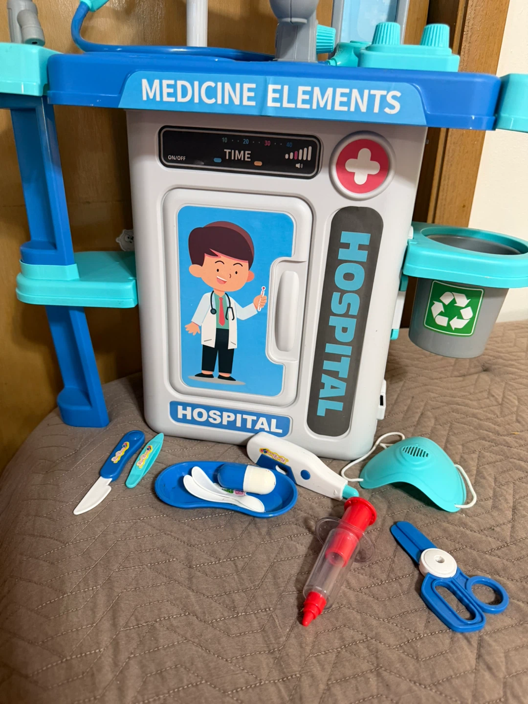 Hospital toy - photo 3