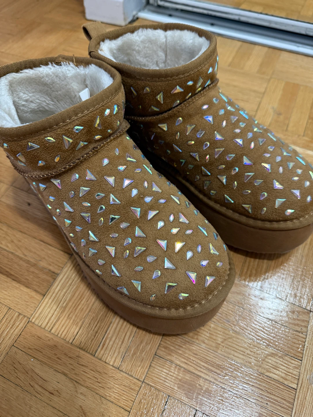 Cape Robbin Brown Rhinestone Boots - Size 8.5