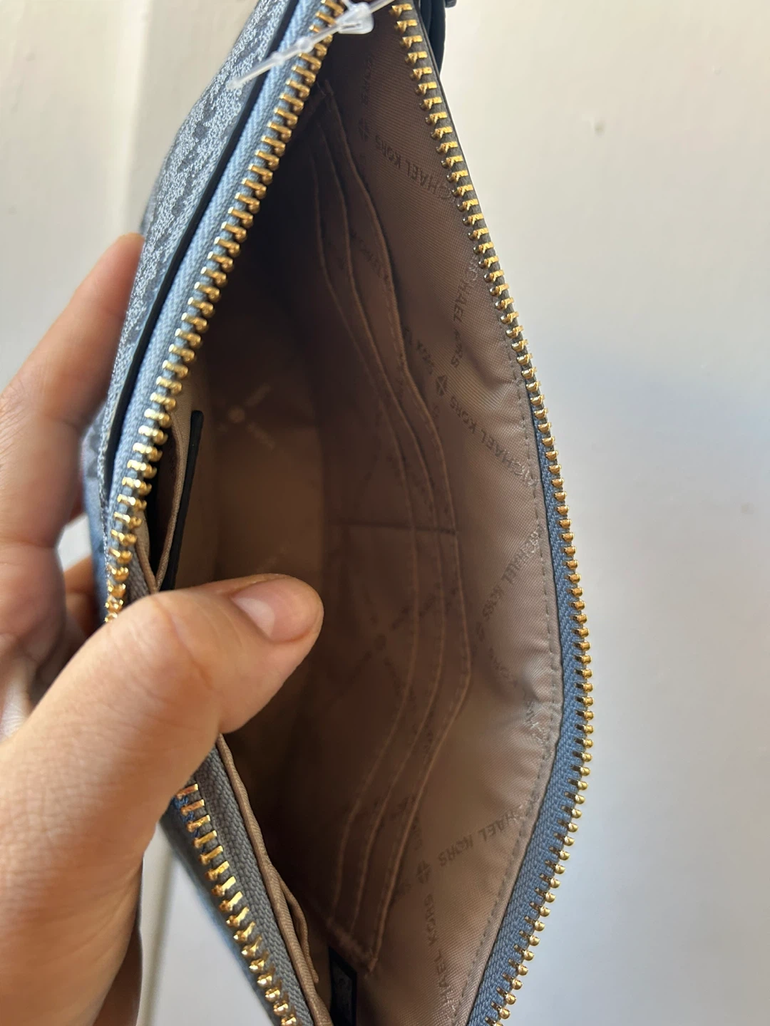 Michael Korks Wallet 🥕 - photo 5