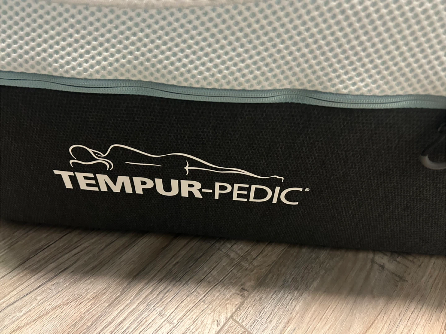 TEMPUR-ProBreeze Teal Mattress
