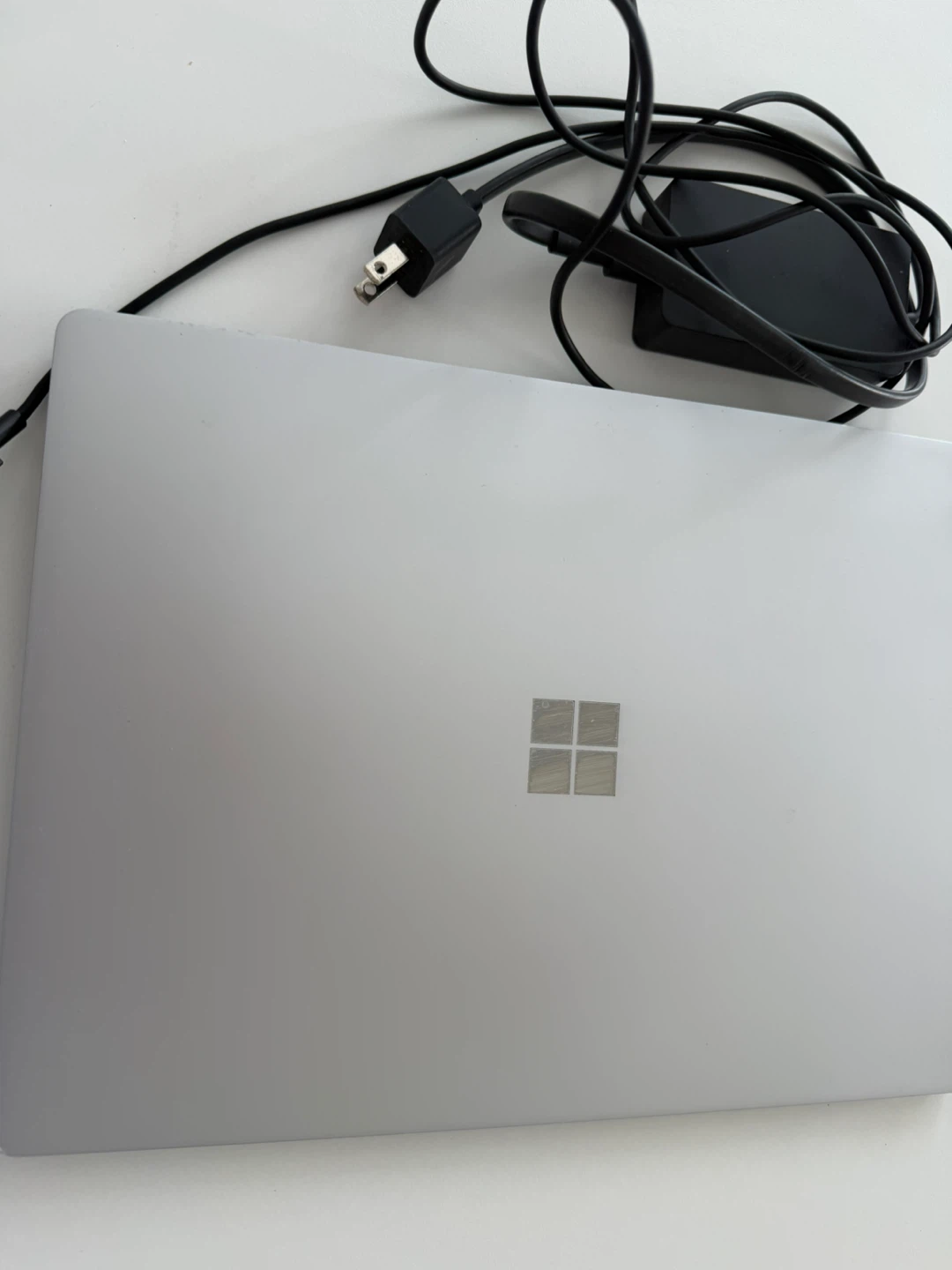 Microsoft Surface Laptop - photo 4
