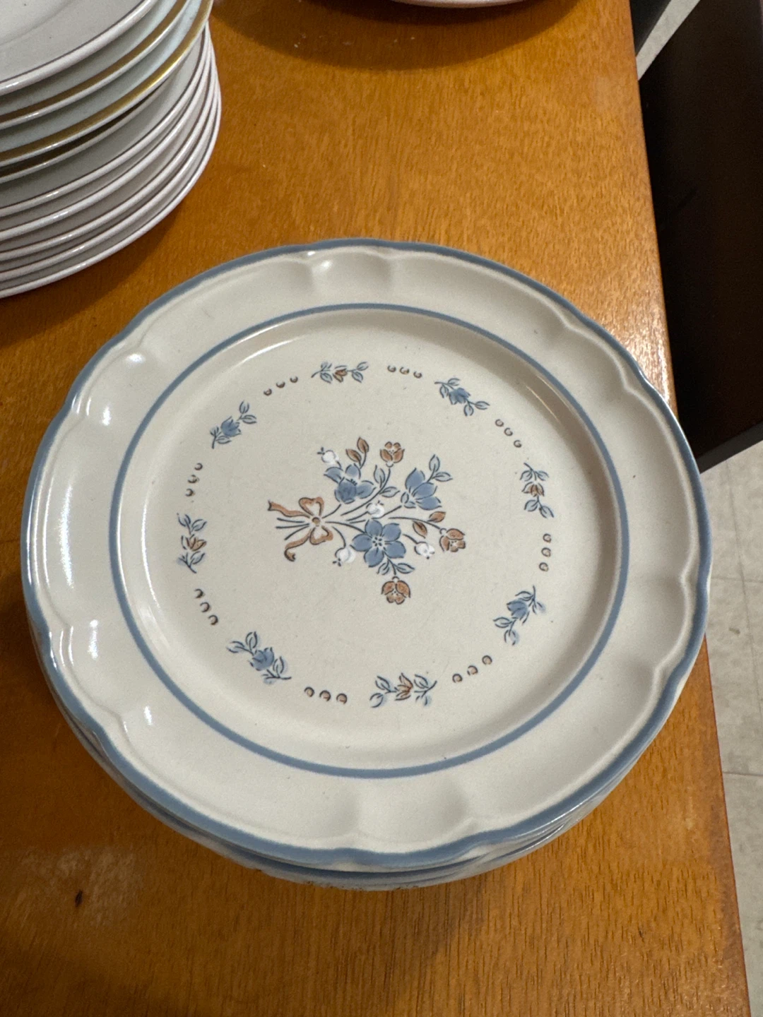 12 Vintage Fine Stoneware Japan Floral Plates 🥕