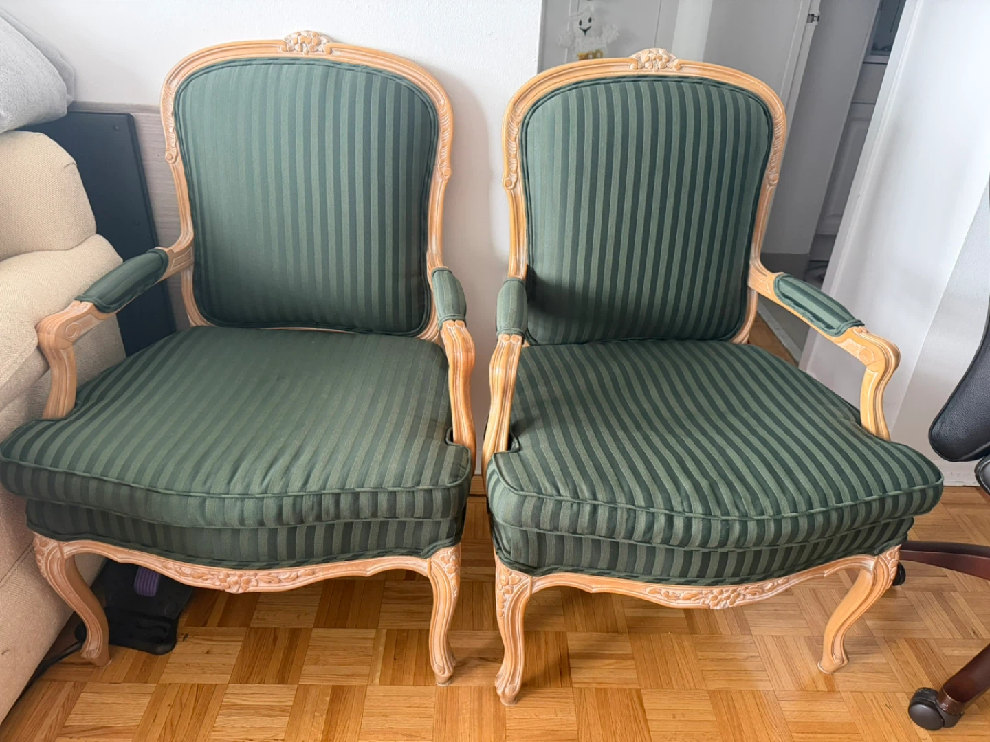 Green Striped Accent 2 Chairs - photo 4