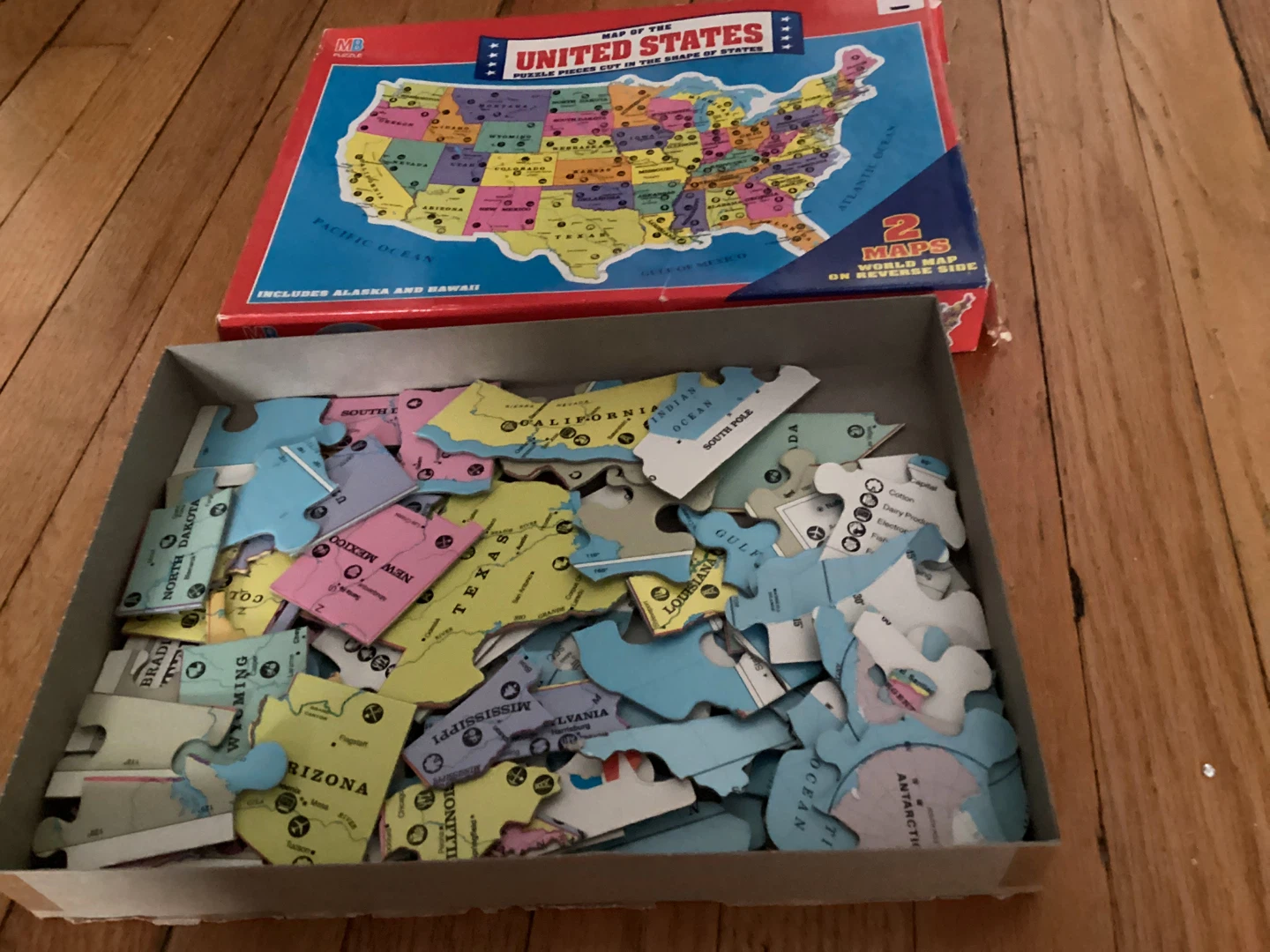 Retro MB United States and World Map Puzzle - photo 2