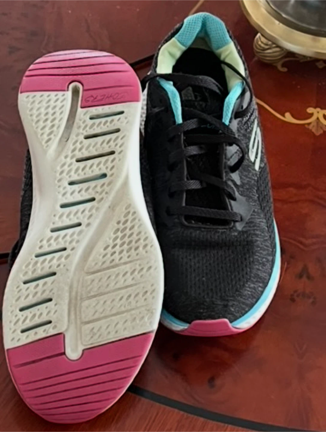 Skechers Running Shoes - US Size 7 - photo 3