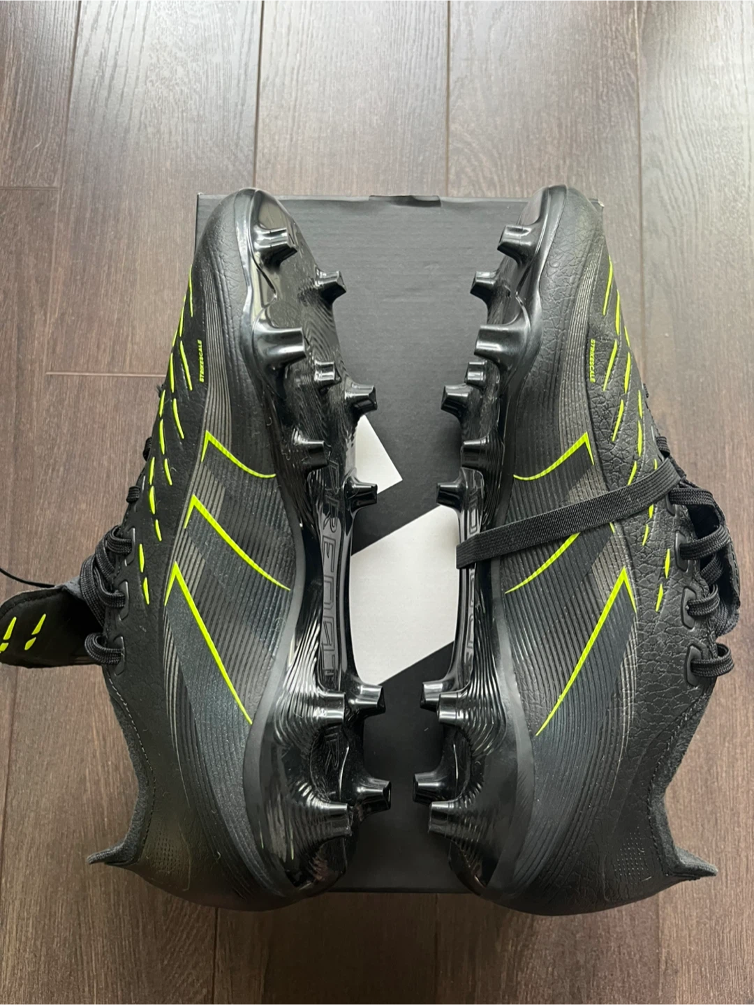 Adidas Predator League FT Soccer Cleats - Size 8.5 - photo 3