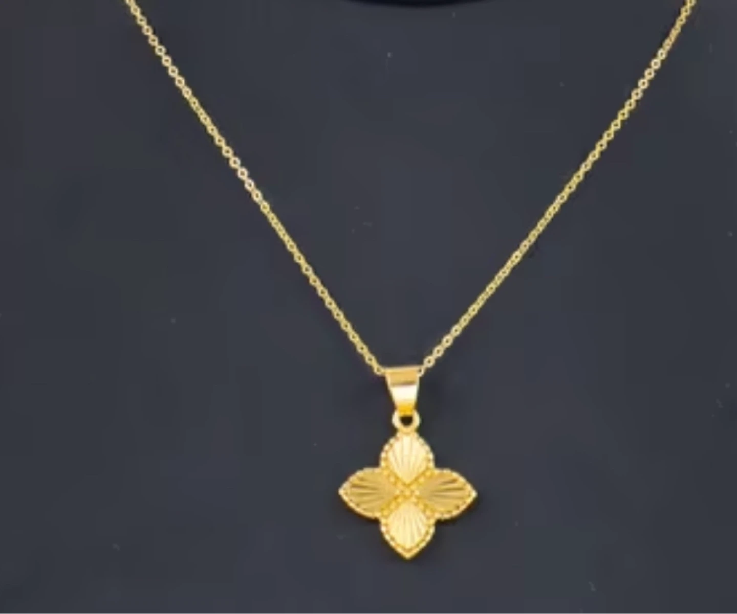 18k gold plated necklace $18